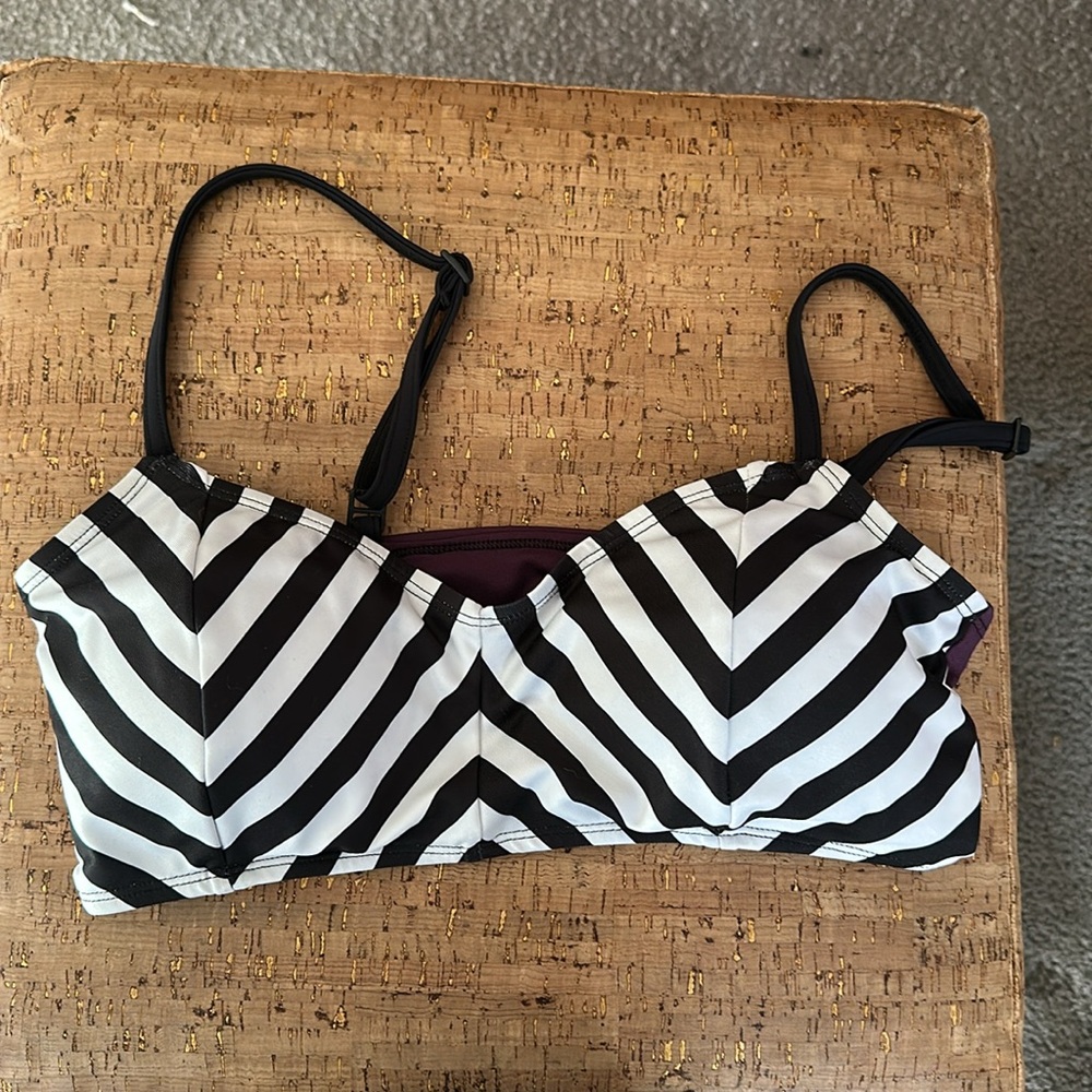Nettle’s Tale black/white/purple bikini swimsuit - Picture 5 of 8